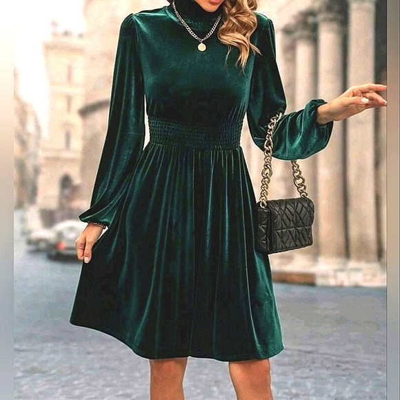 * New Luxe Velvet Smocked Turtleneck Dress Dark Green - Picture 3 of 8